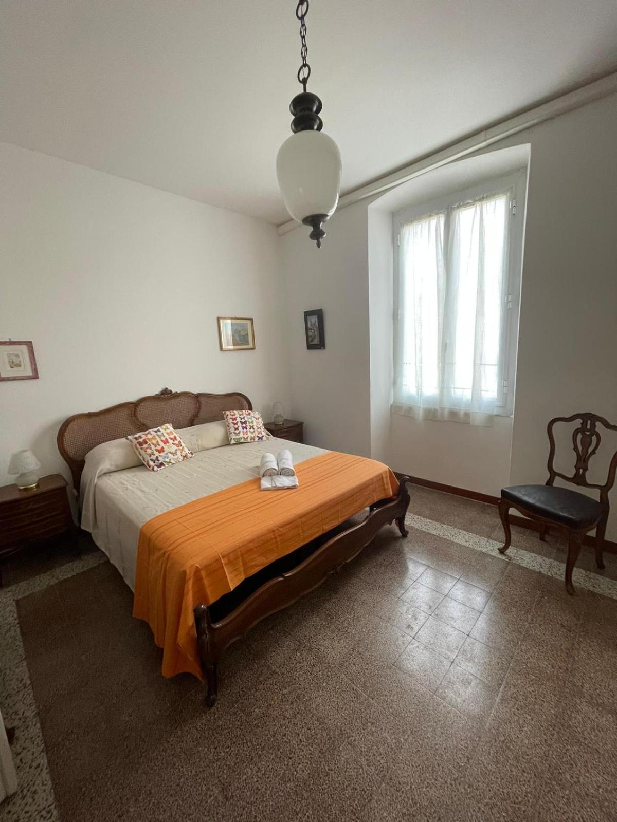 Tommy Guest House Специя Экстерьер фото
